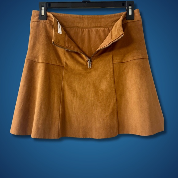Mango Selection Real Suede Skirt - Size 4 - Picture 3 of 7